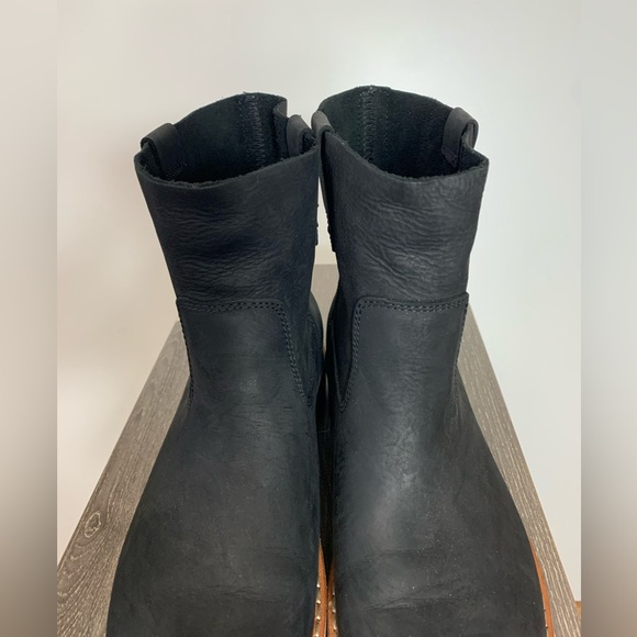 ROOTS Canada Women’s THE SHORTY BOOT Size 10 Black Nubuck Leather Minimalist - Picture 14 of 16